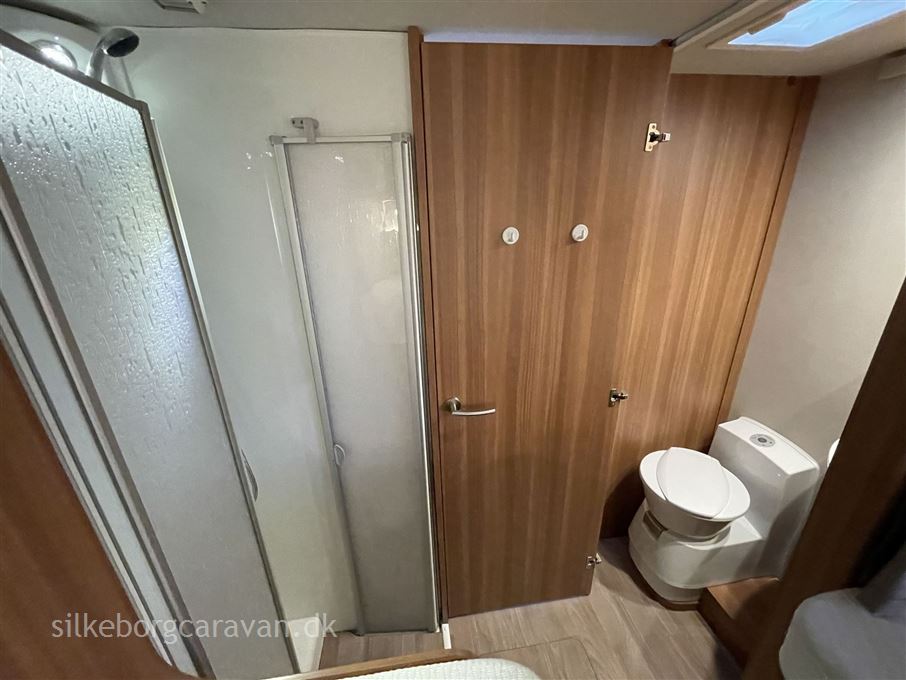 Weinsberg CaraSuite 700 ME Aut.